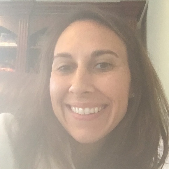 Meet your Posher, Jackie - Picture 1 of 1